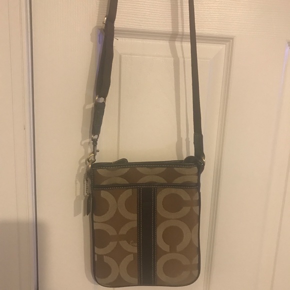 Coach Purse - Picture 1 of 2